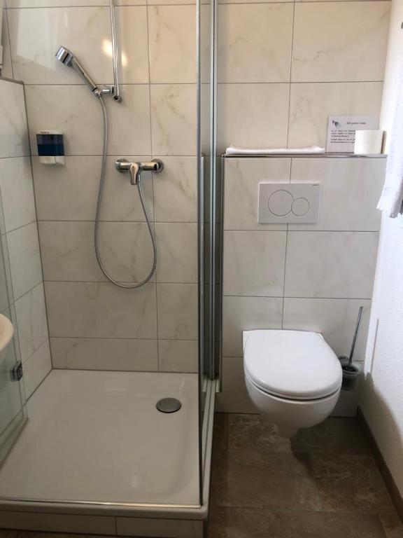 Landgasthof Zum Zimmermann Jona - Rapperswil Bagian luar foto